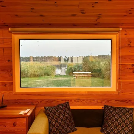 Nad Jeziorem Z Wlasnym Pomostem Ferienhaus