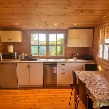 Nad Jeziorem Z Wlasnym Pomostem Ferienhaus Zaleze (Pyrzyce)